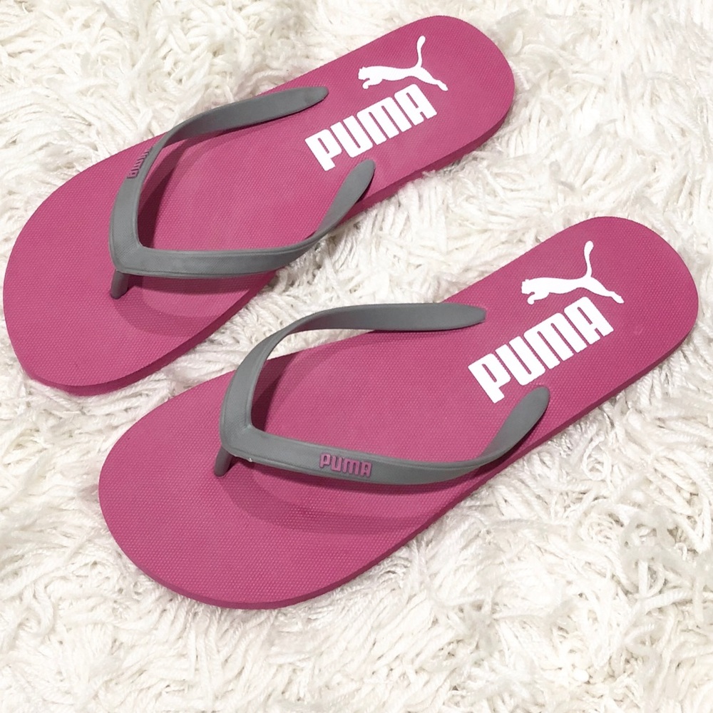 NEW! Puma Pink/Gray Women’s Flip flops Size 9